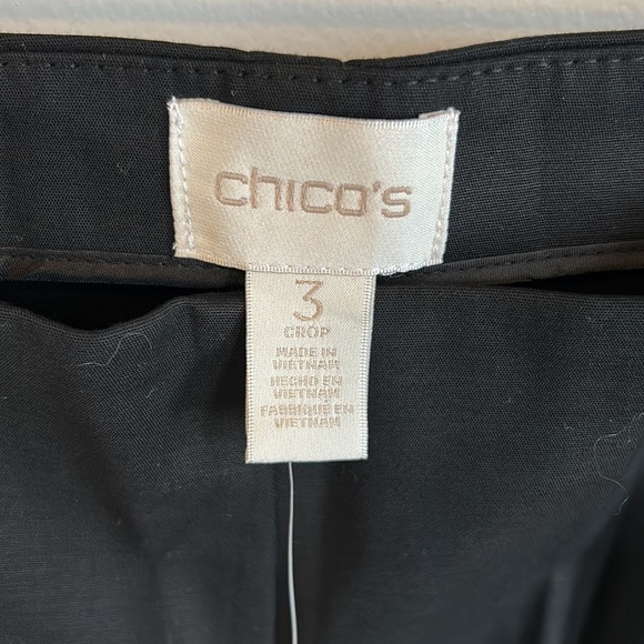 Chicos’s Serene Stretch Side Zip Crop Black Pants - Picture 7 of 10